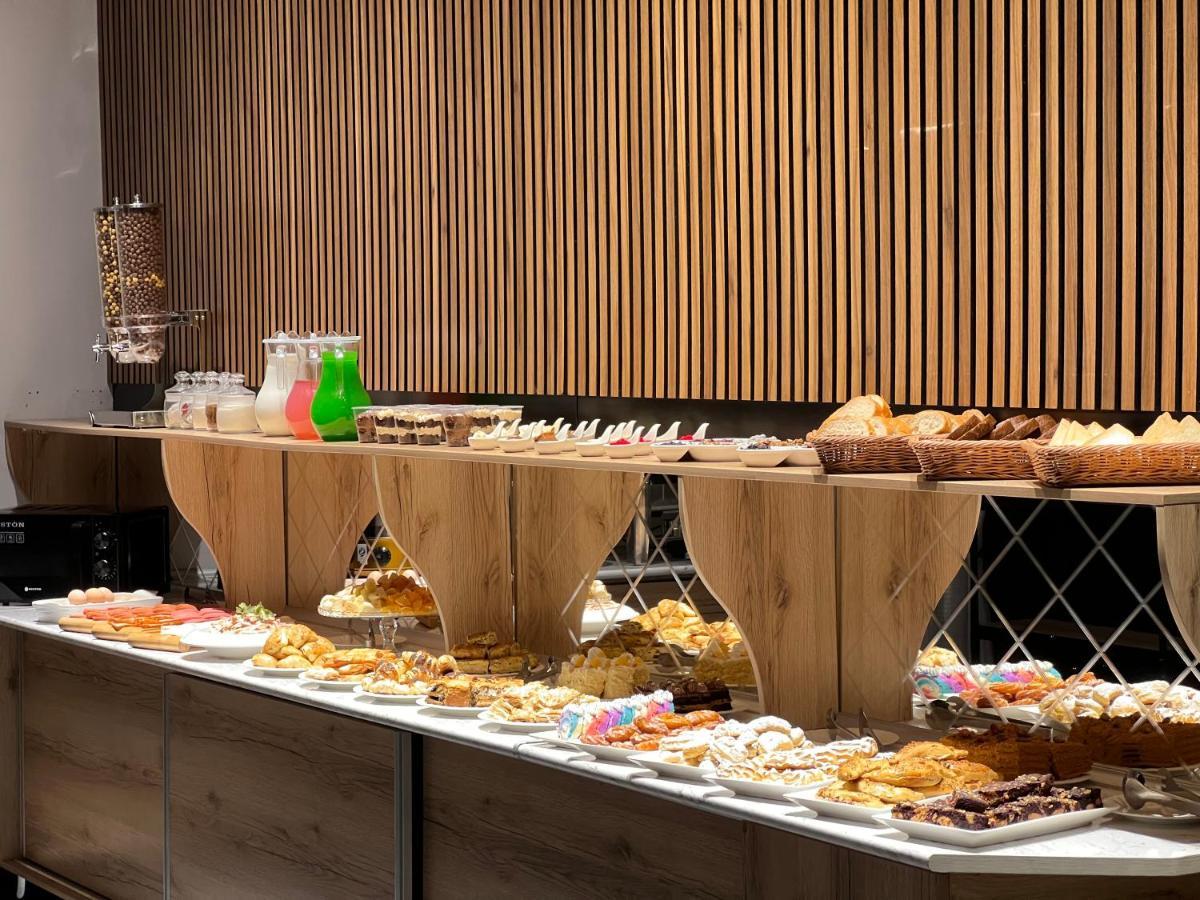 Rever Hotel 塔什干 外观 照片